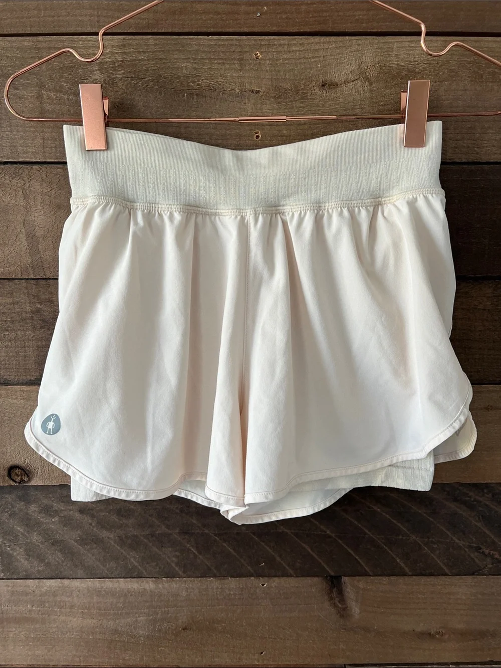 Smartwool Women's Intraknit Active Lined Shorts in Cream Tan Size Small - Picture 3 of 10